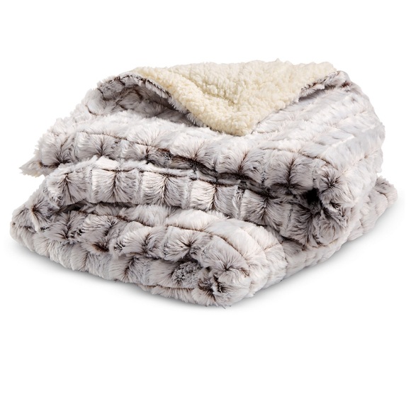 Blue Ridge Elle Home Reversible Sherpa to Faux Sherpa Tie Dye Throw Pink… - Picture 1 of 2